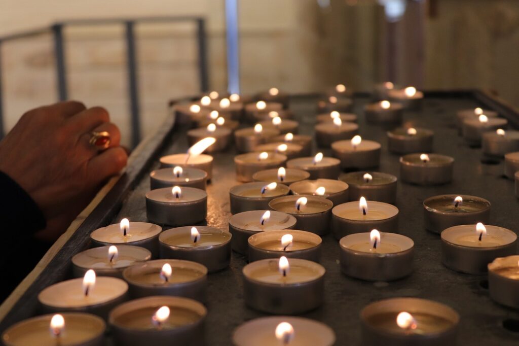 candles, church, prayer-4505232.jpg