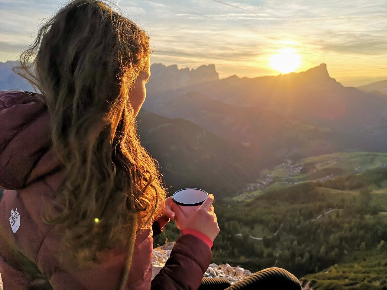 mountain, sun, sunset-4524970.jpg